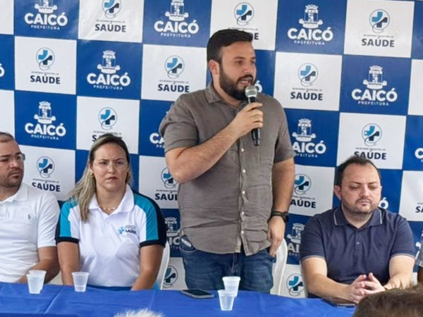 Prefeito Dr. Tadeu anuncia entregas semanais de ações até o final do ano e viagem à Brasília para captação de recursos